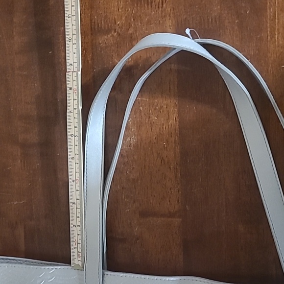 Silver Snakeskin Tote - Picture 9 of 9